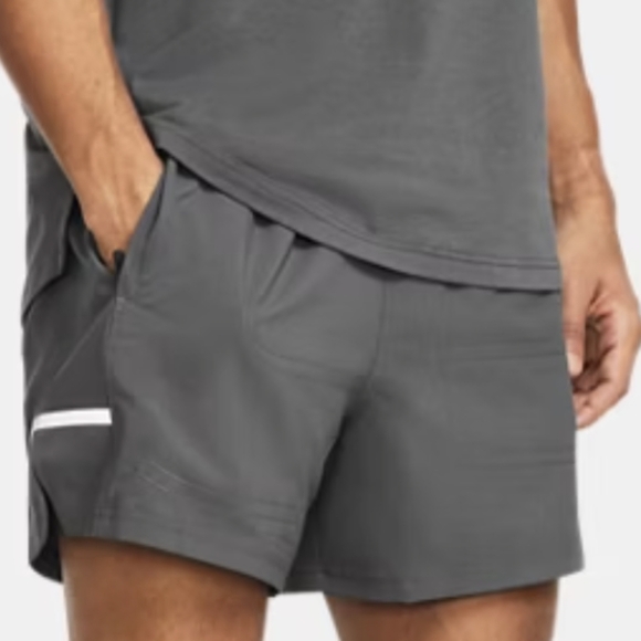 NWT  Under Armour Men's UA Zone Pro 5" Shorts - Picture 14 of 16